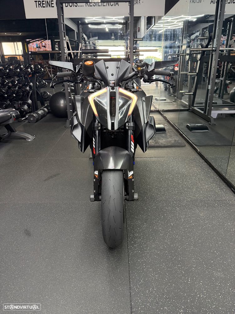 KTM 1390 Super Duke R Evo 1290 Super Duke Evo - 1
