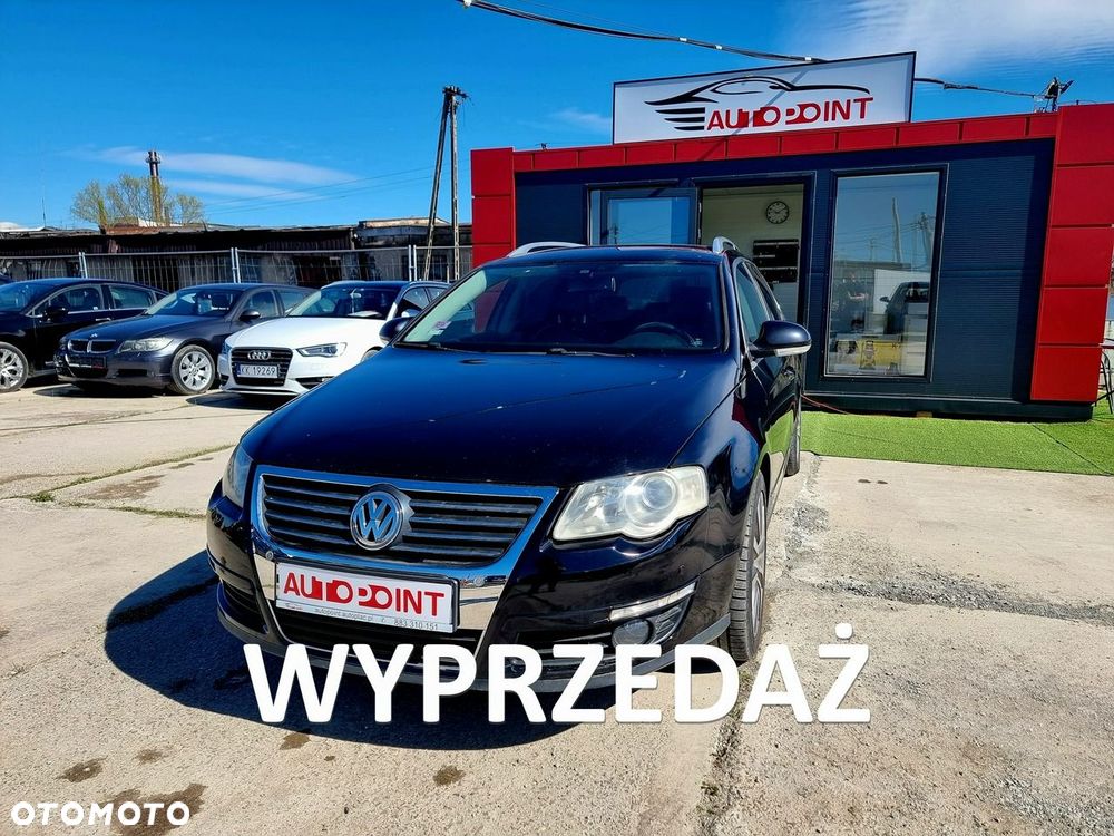 Volkswagen Passat - 1