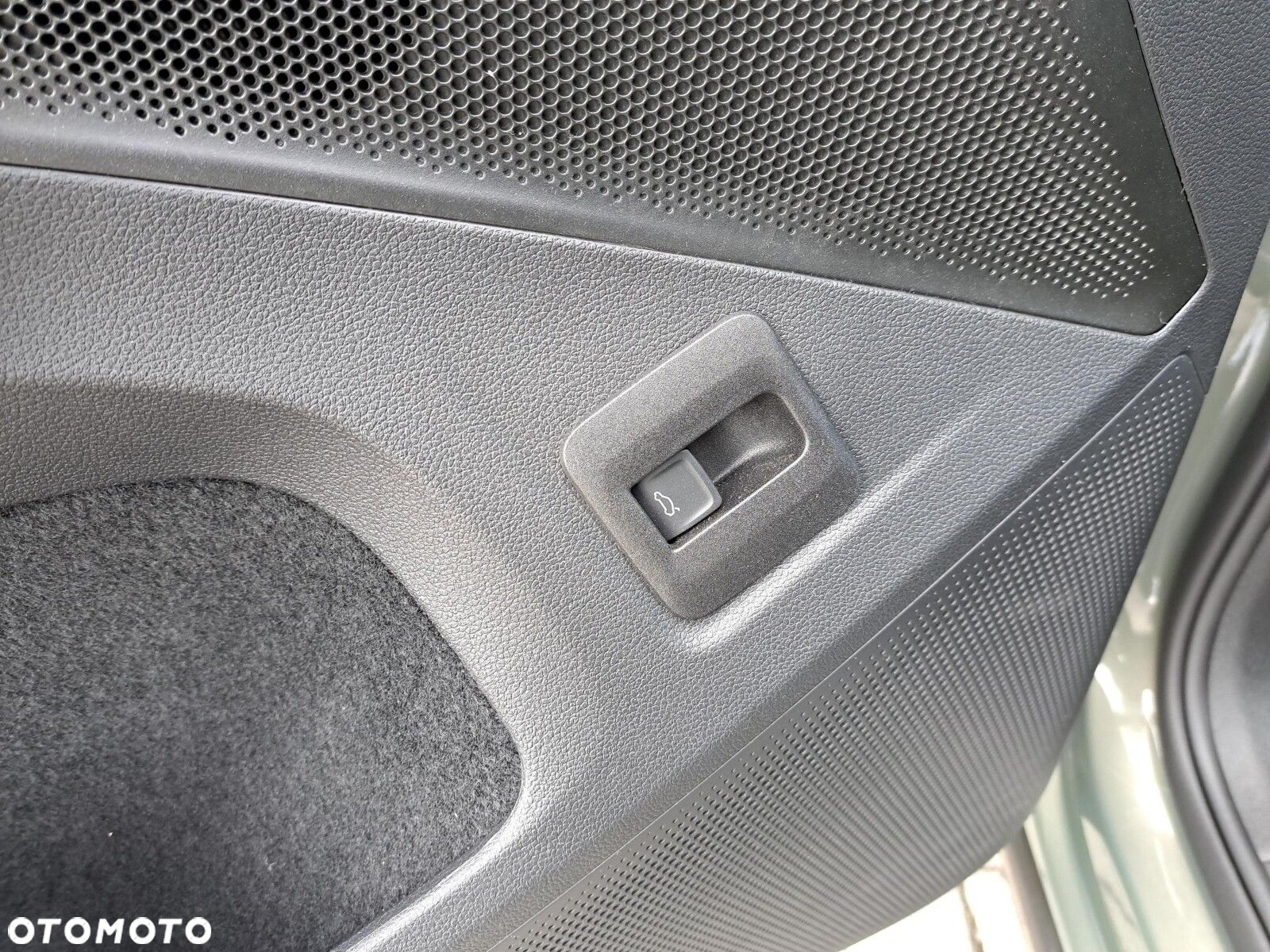 Volkswagen Tiguan - 20