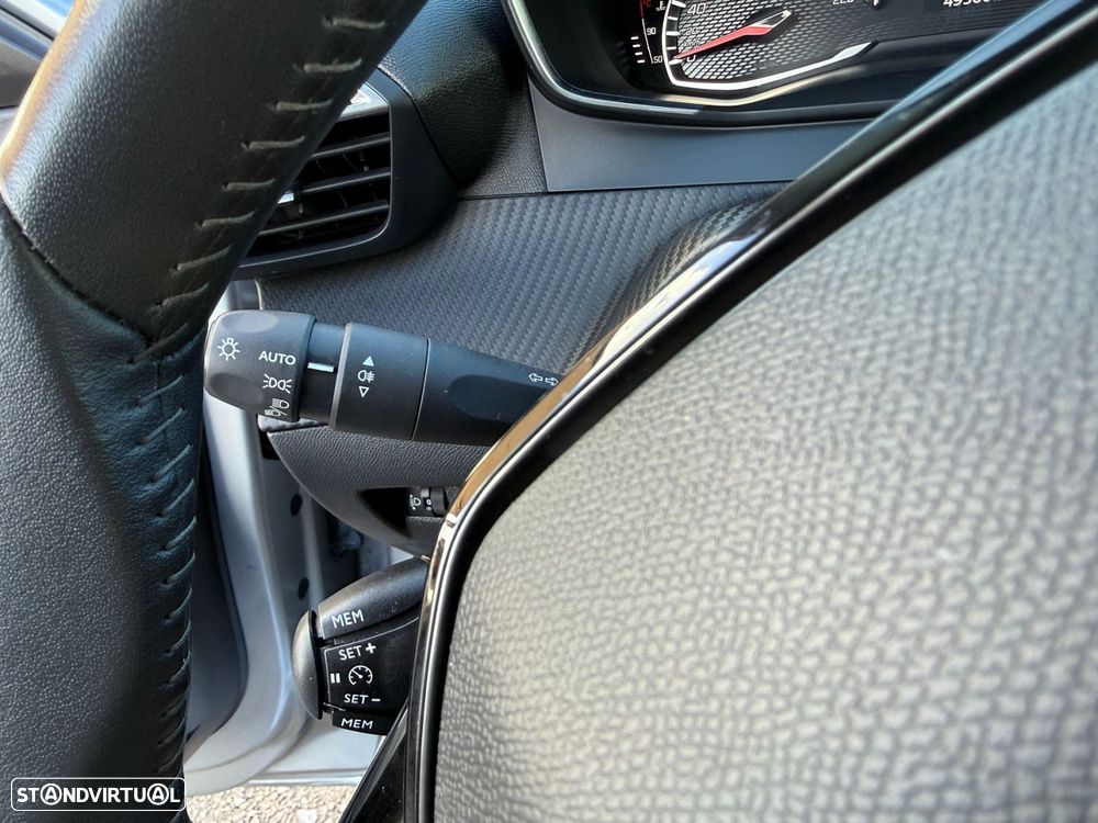 Peugeot 208 1.2 PureTech Active - 15