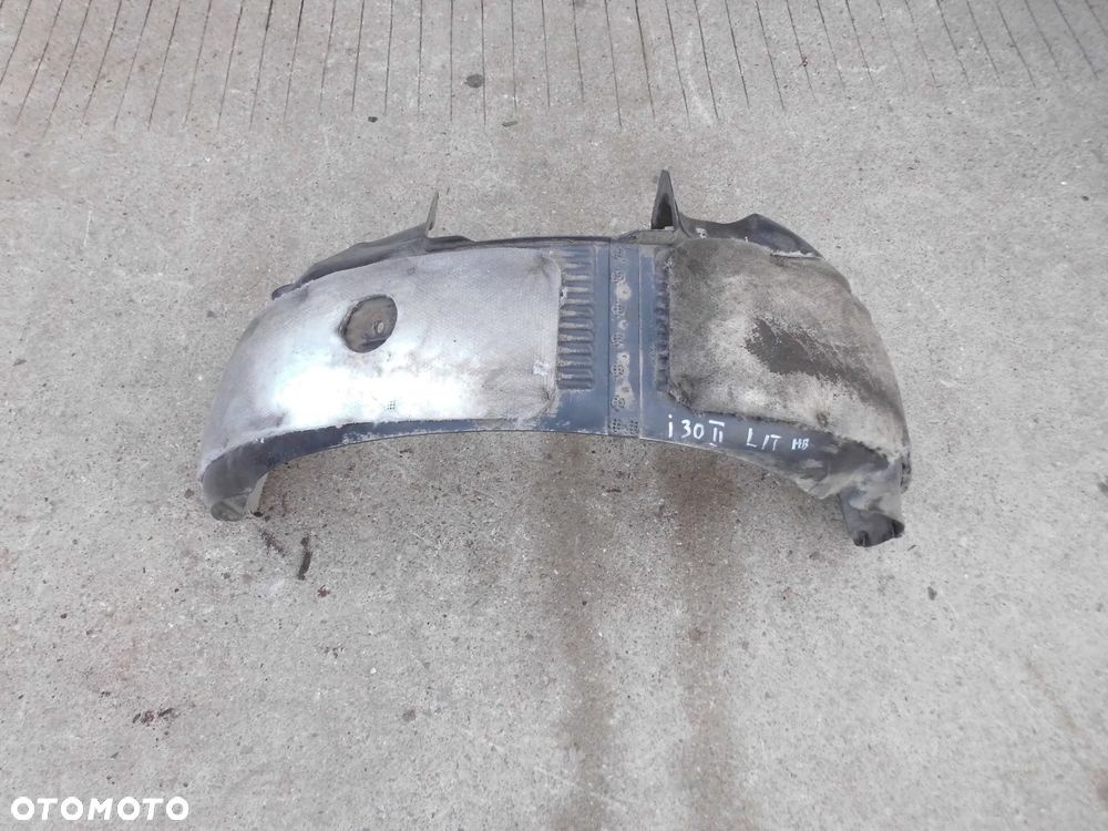 NADKOLE 86825-A6000 HYUNDAI I30 II HATCHBACK LEWE TYLNE ORYGINAŁ