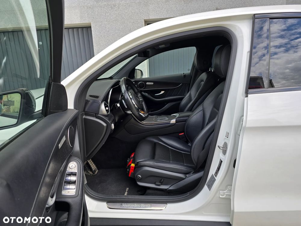 Mercedes-Benz GLC 220 d 4-Matic - 14