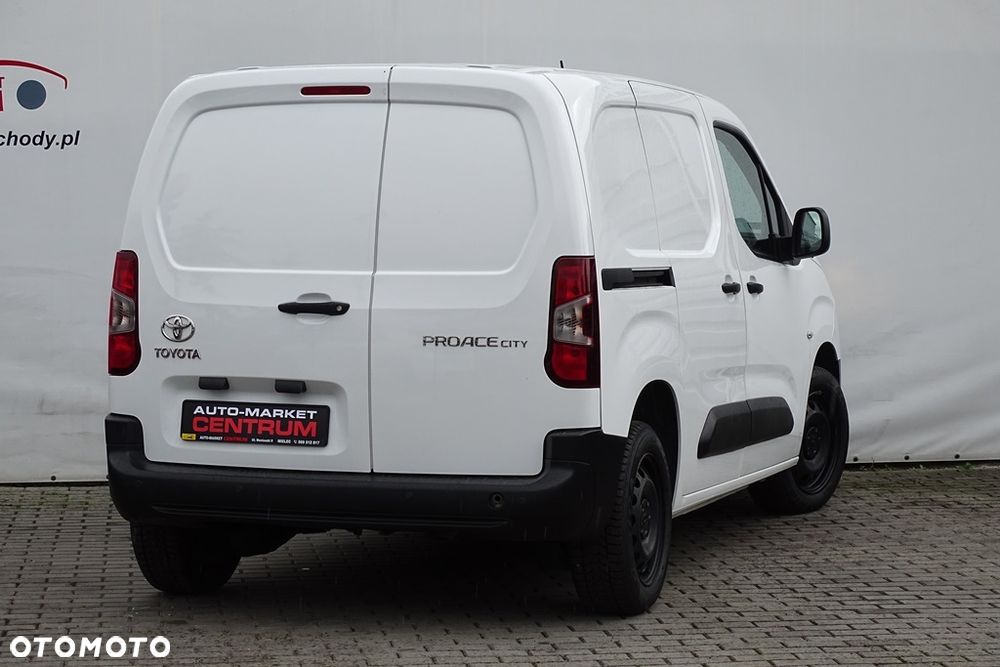 Toyota ProAce Kombi D-4D Medium 2,6t - 26