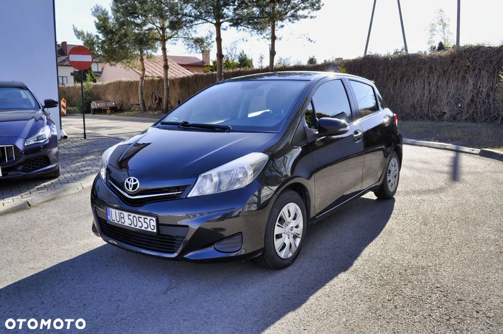 Toyota Yaris - 4