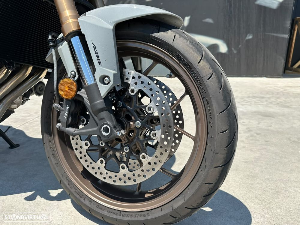 Honda CB 650 R - 3