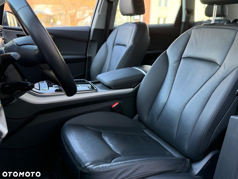 Audi Q7 - 17