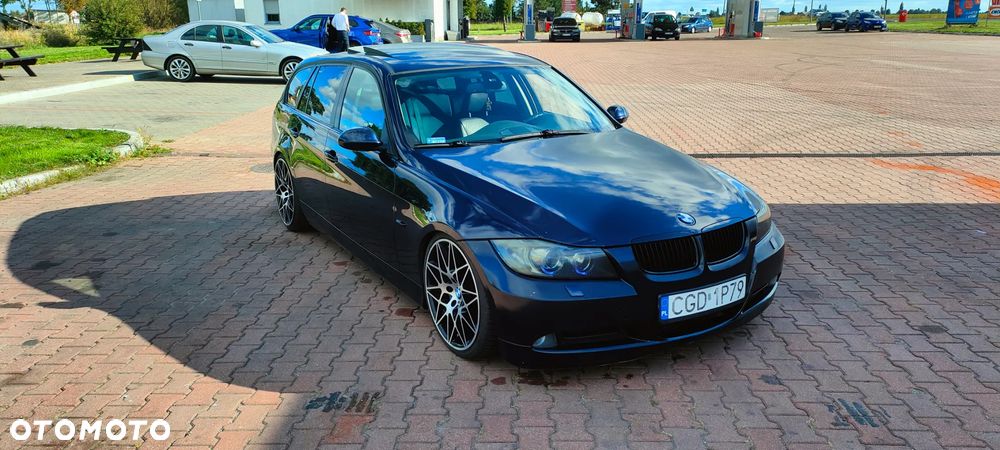 BMW Seria 3 320d - 1