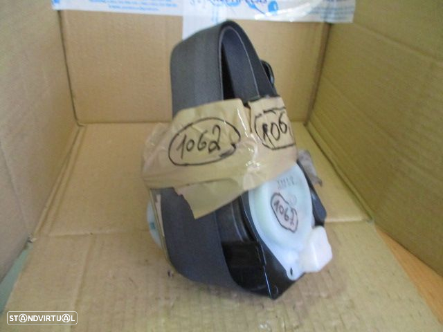 Pre-Tensor PRET1062 MAZDA MPV 2003 5P FE - 4