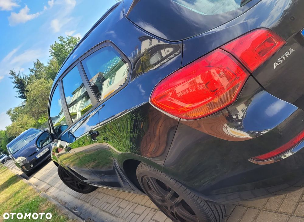 Opel Astra 1.4 Turbo Sport - 4