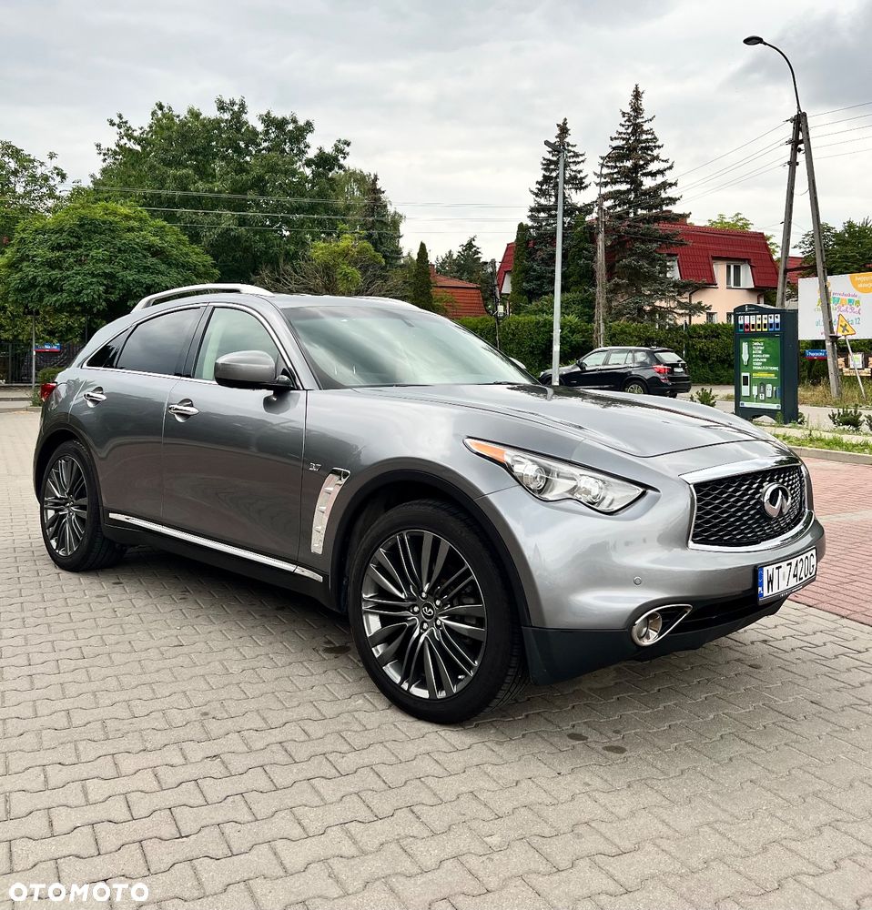Infiniti QX70 3.7 AWD GT Premium - 1