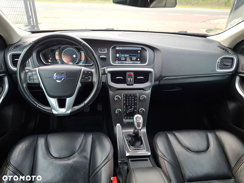 Volvo V40 Cross Country D3 Summum - 9