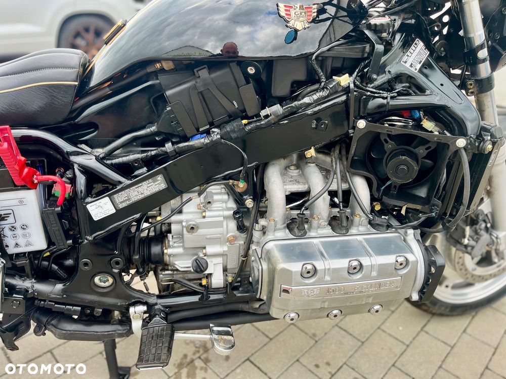Honda GL - 7