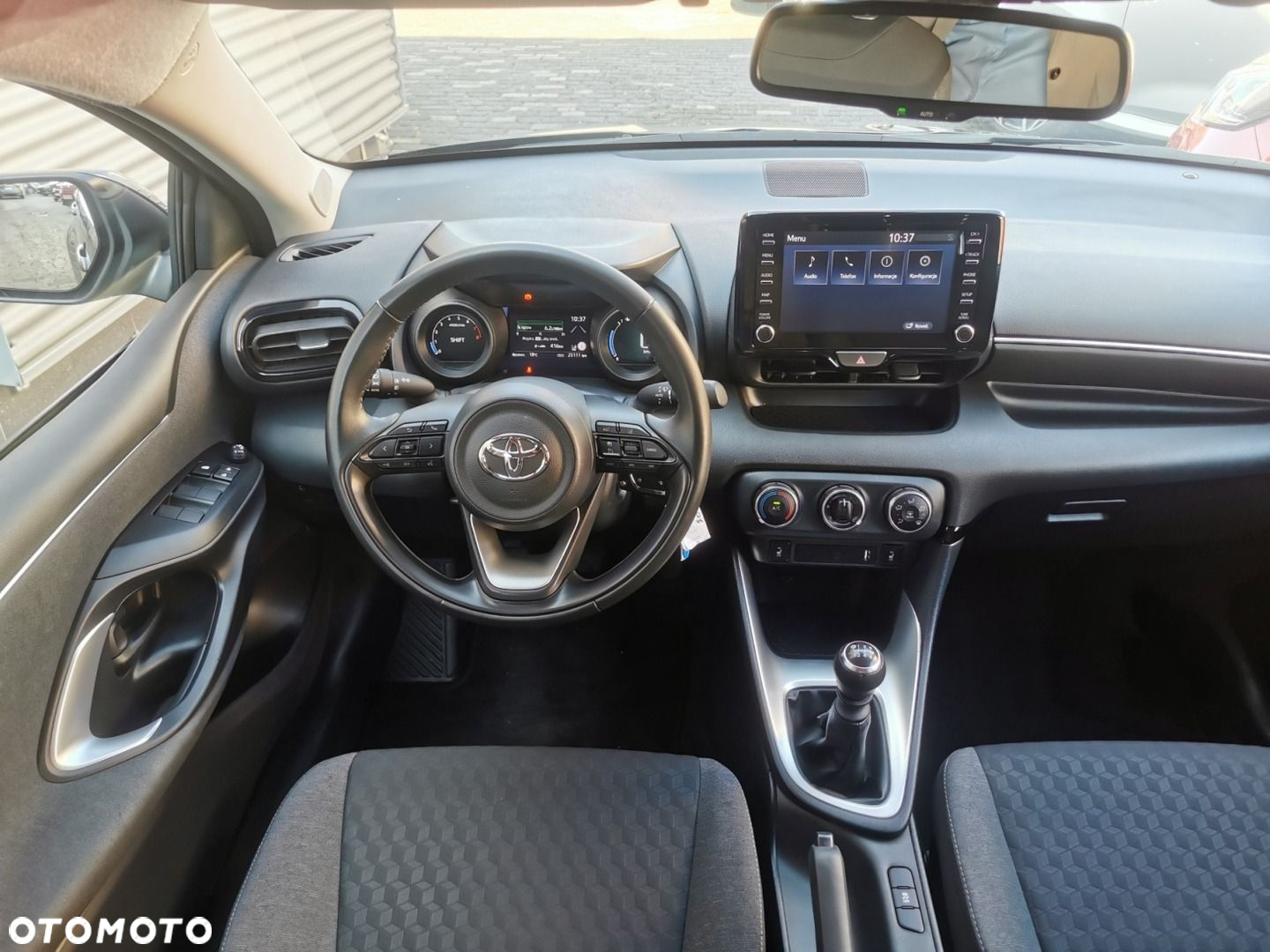 Toyota Yaris - 9