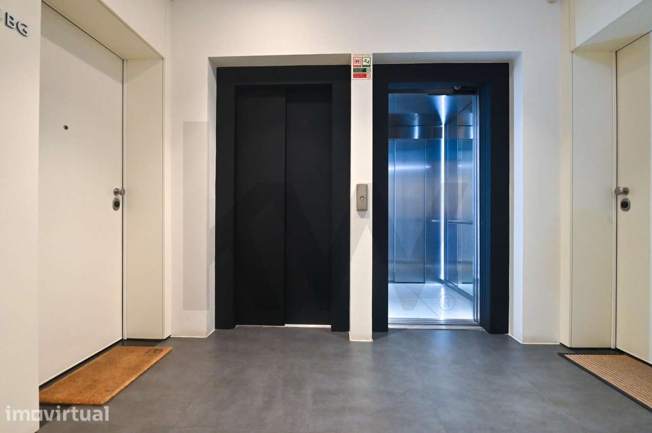 Arrendamento de Luxo: Exclusivo Apartamento T1 no Empreendimento Casal - Grande imagem: 4/46