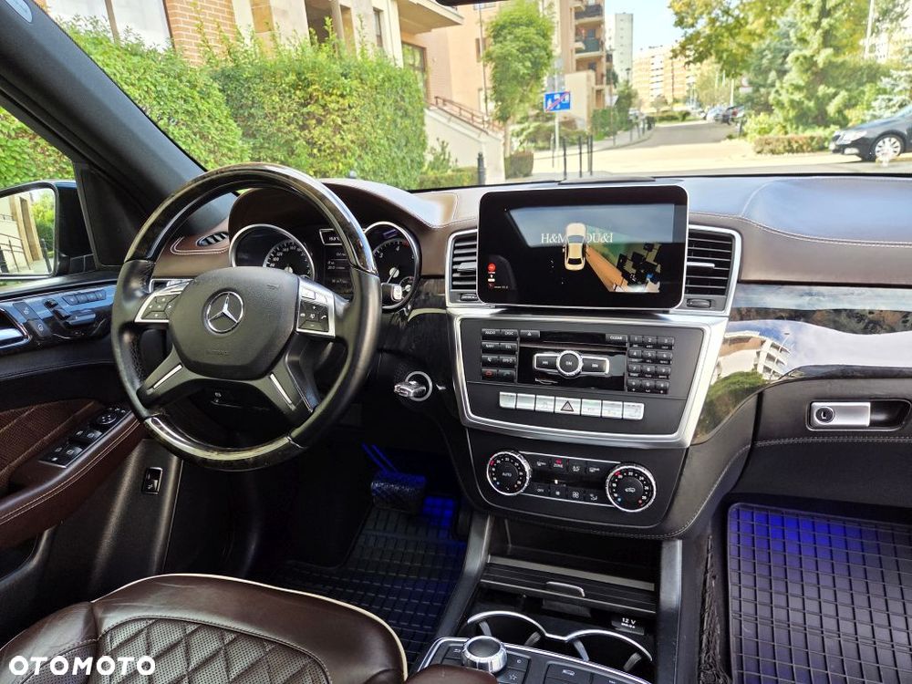 Mercedes-Benz ML 350 BlueTEC 4MATIC 7G-TRONIC Edition 1 - 23