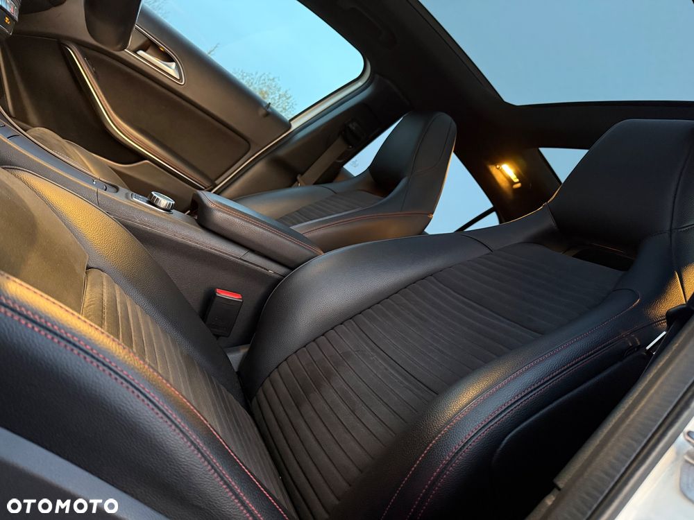 Mercedes-Benz GLA 220 d 7G-DCT AMG Line - 16