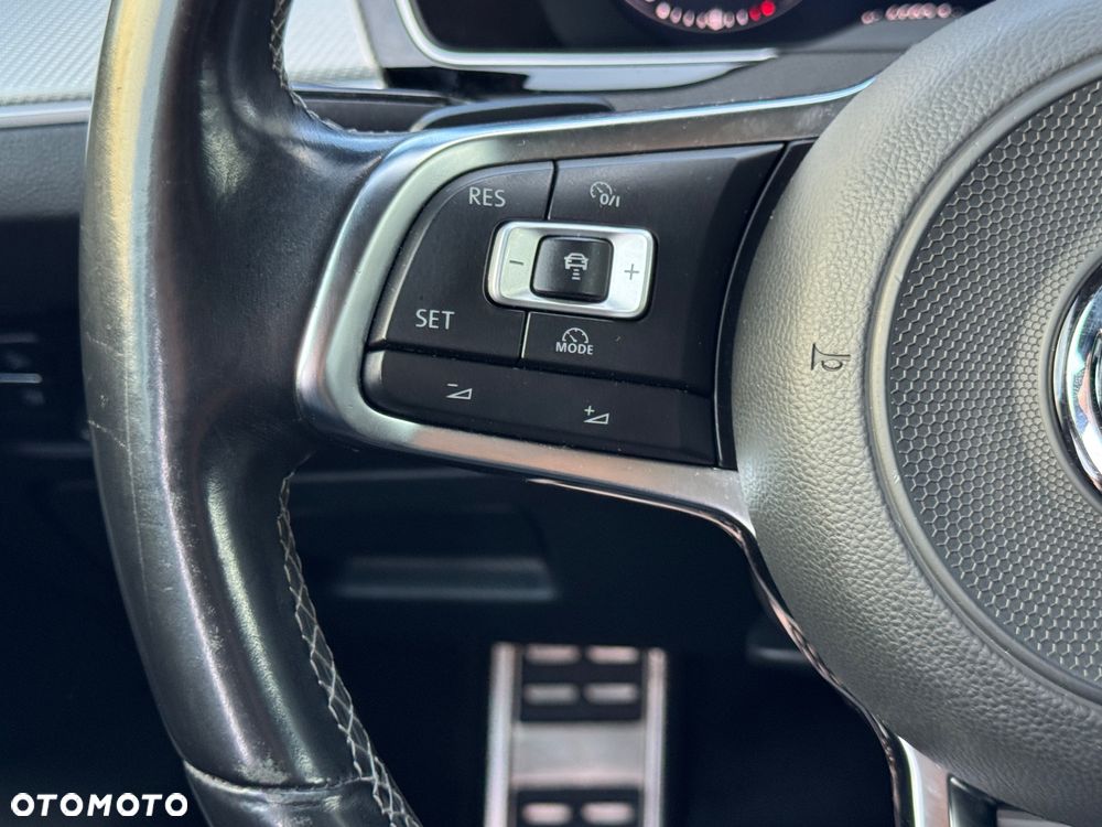 Volkswagen Arteon 2.0 TSI OPF 4Motion DSG R-Line - 32