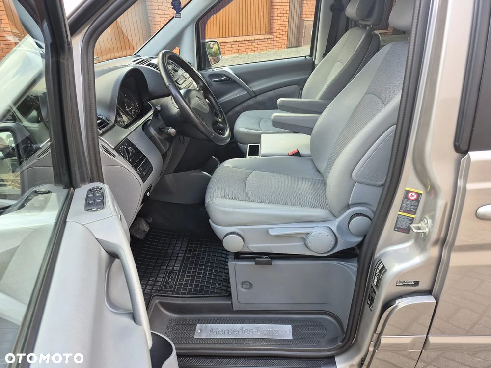 Mercedes-Benz Viano - 14