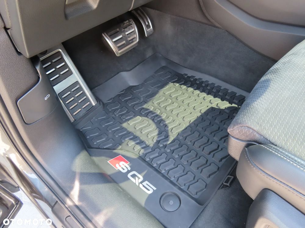 Audi SQ5 - 28