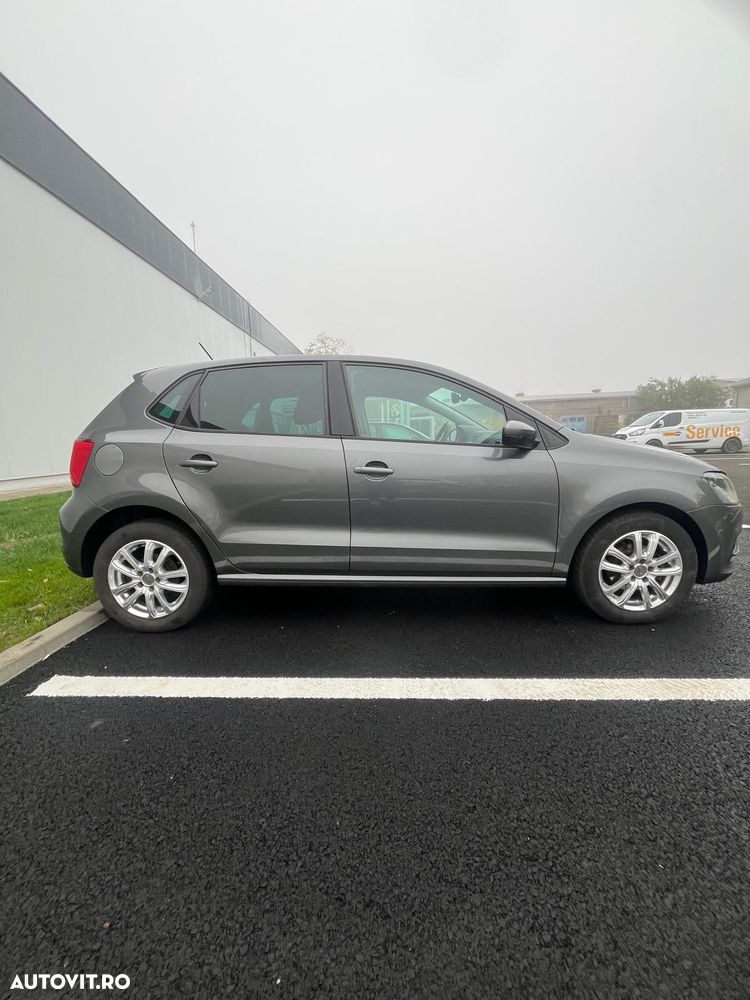 Volkswagen Polo 2015 photo 4