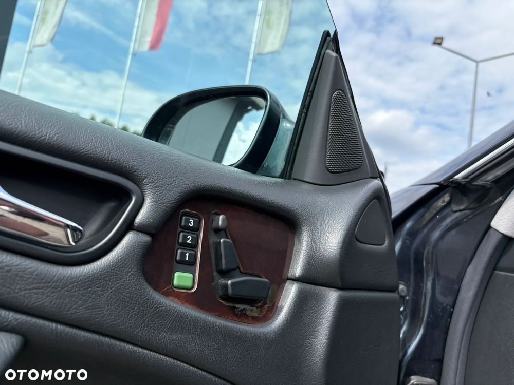 Mercedes-Benz CLK 430 - 12