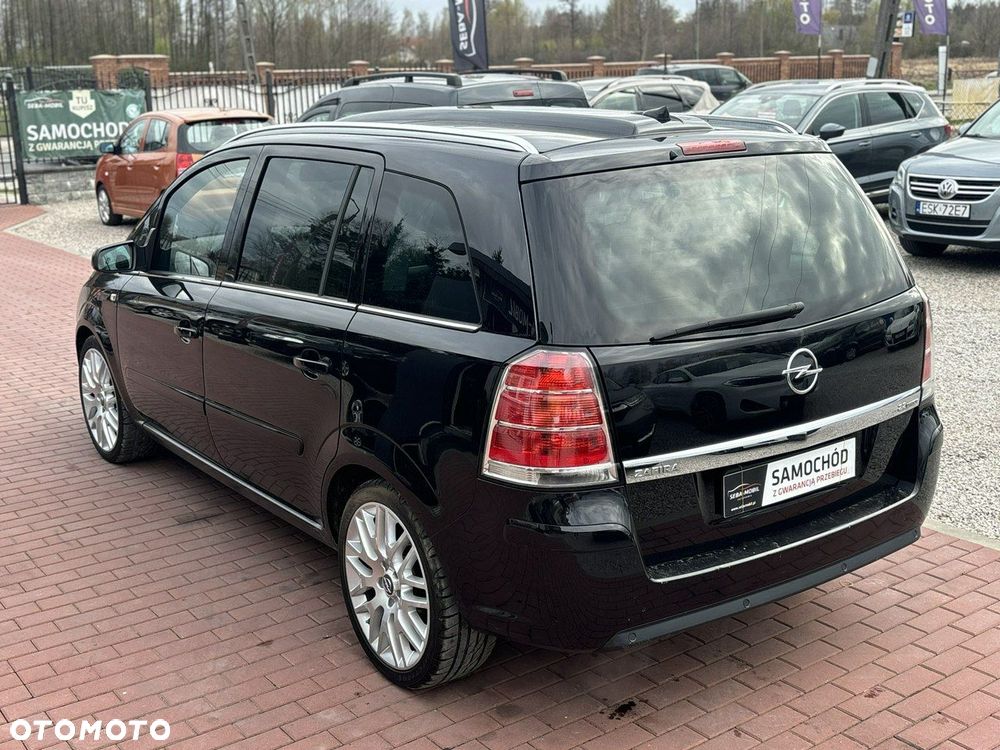 Opel Zafira 2.2 Automatik - 11
