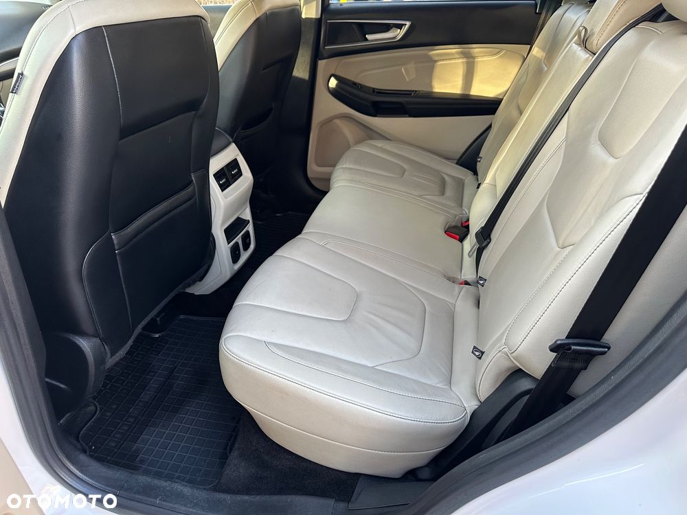 Ford Edge - 10