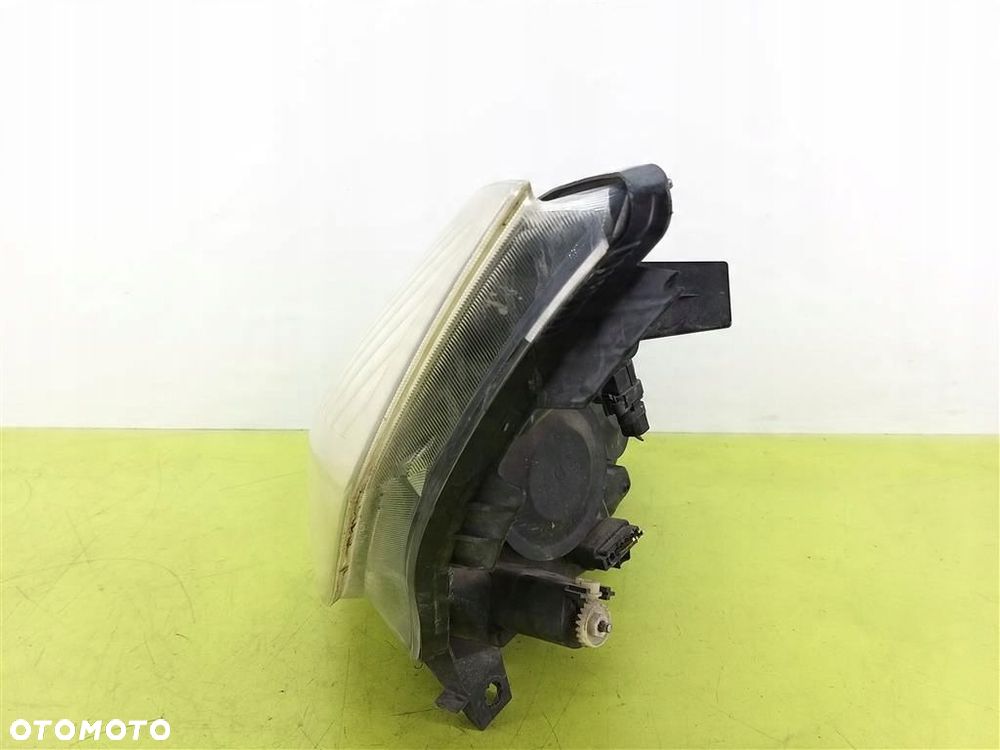 Reflektor lampa przód lewa Renault Scenic II 2003-2006 PRZED LIFT  15810300 - 5