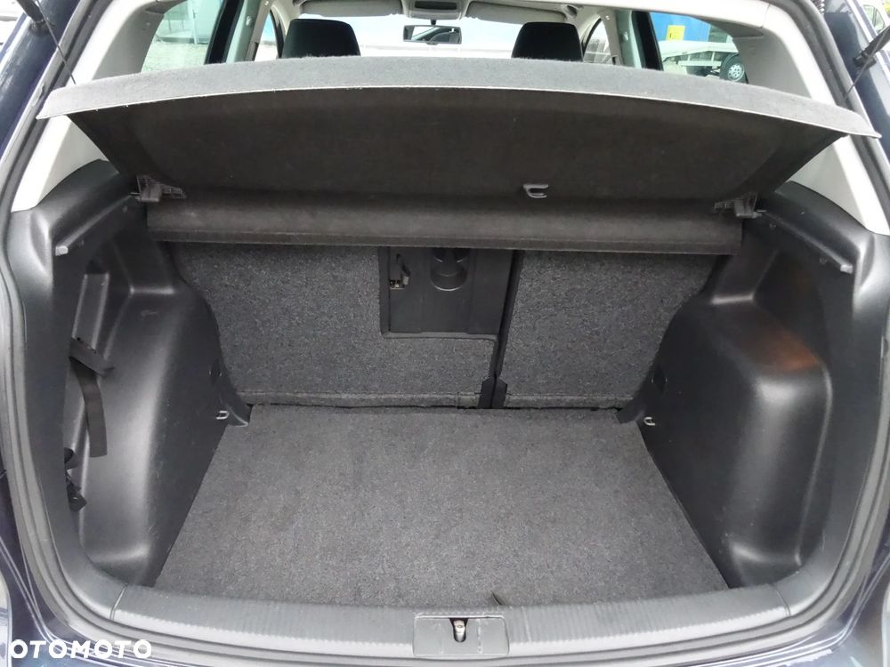 Volkswagen Golf Plus 1.6 TDI BlueMot Comfortline - 16