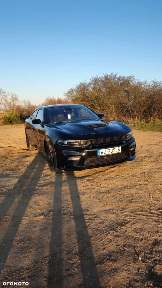 Dodge Charger 5.7 R/T - 4