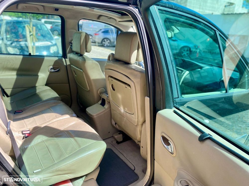 Renault Grand Scénic 1.5 dCi Luxe 7L. - 19