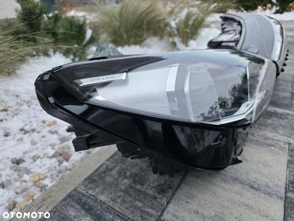 BMW X1 U11 Lampy przód Full Led Adaptive 5A5BD47-02 5A5BD48-02 Srebne - 7
