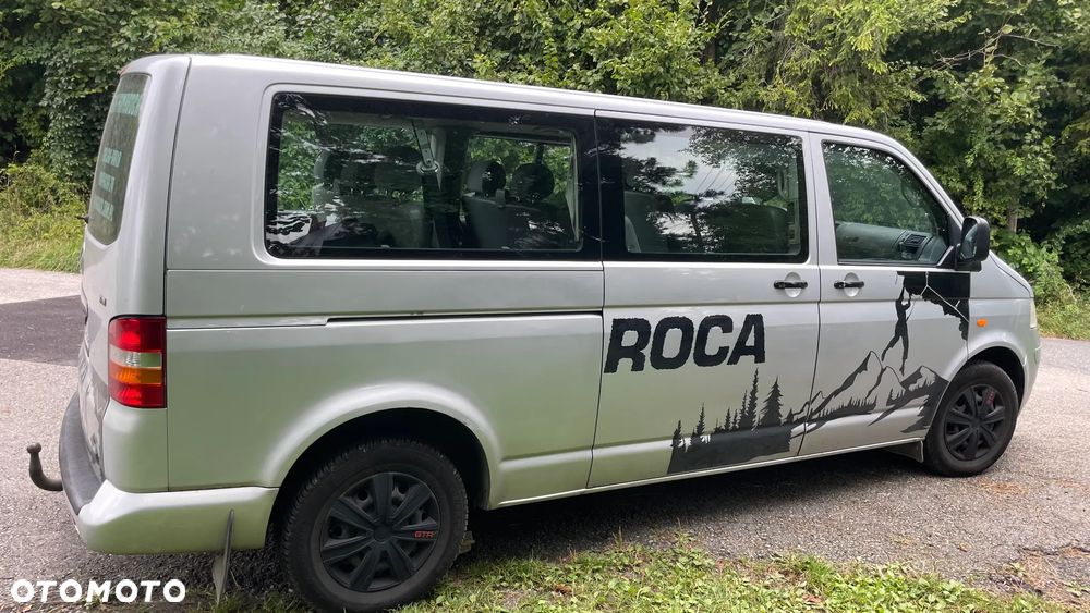 Volkswagen Caravelle - 1