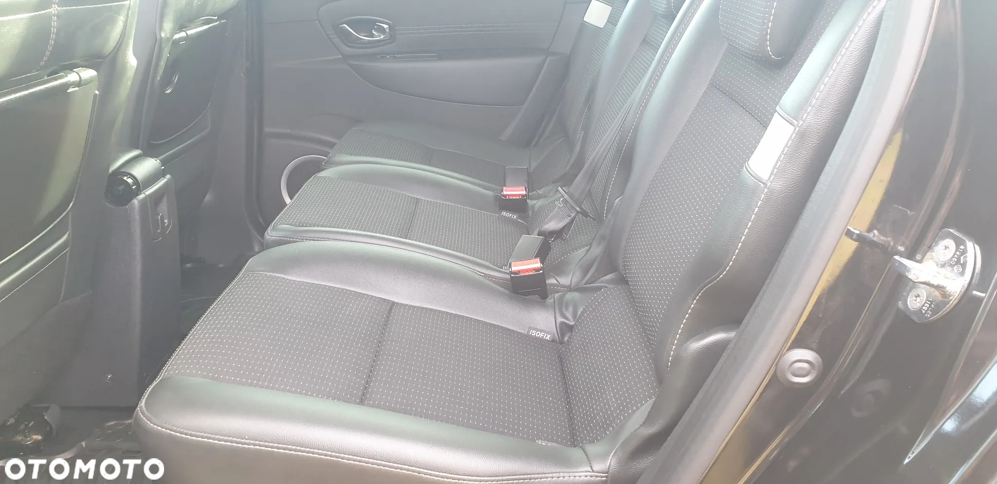 Renault Scenic TCe 130 Luxe - 10