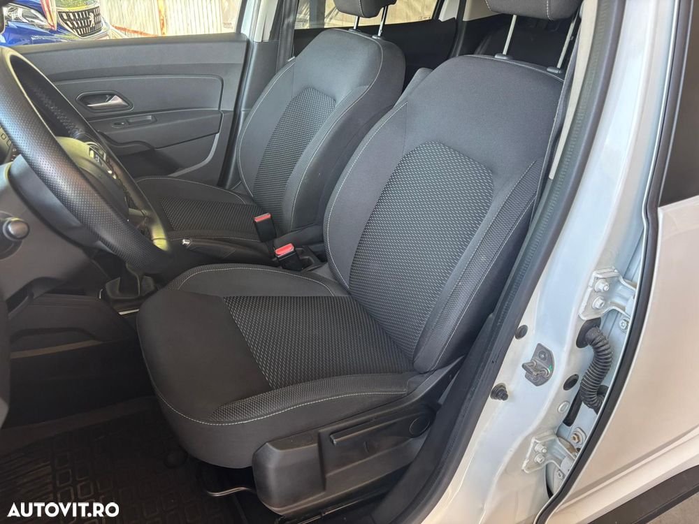 Dacia Duster 1.5 Blue dCi 4WD Comfort - 30