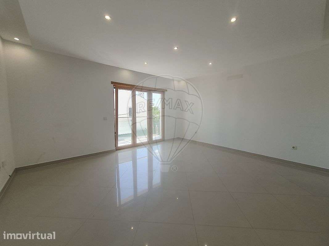 Apartamento T3 para venda - Grande imagem: 3/24
