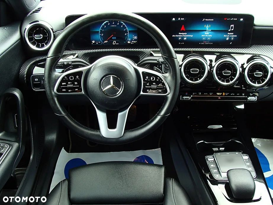 Mercedes-Benz Klasa A 250 e PHEV Progressive 8G-DCT - 19