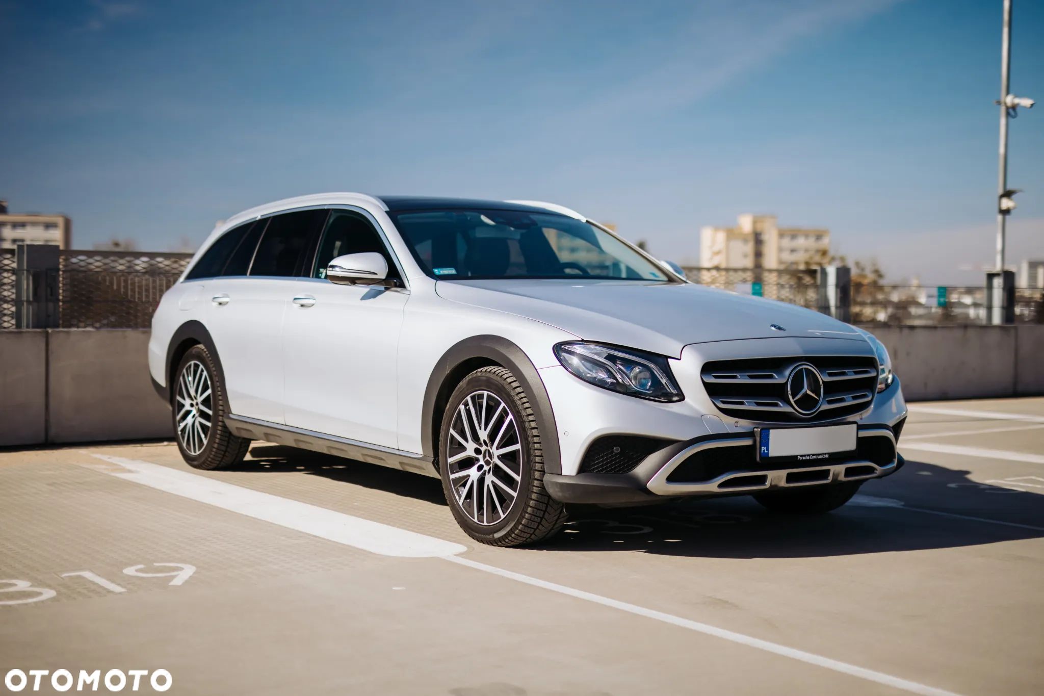 Mercedes-Benz Klasa E 220 d 4-Matic All-Terrain - 1