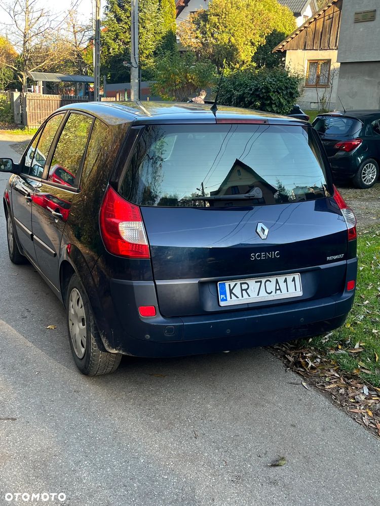 Renault Scenic 1.6 16V Family - 7