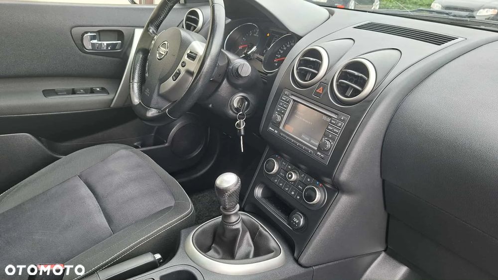 Nissan Qashqai+2 - 11