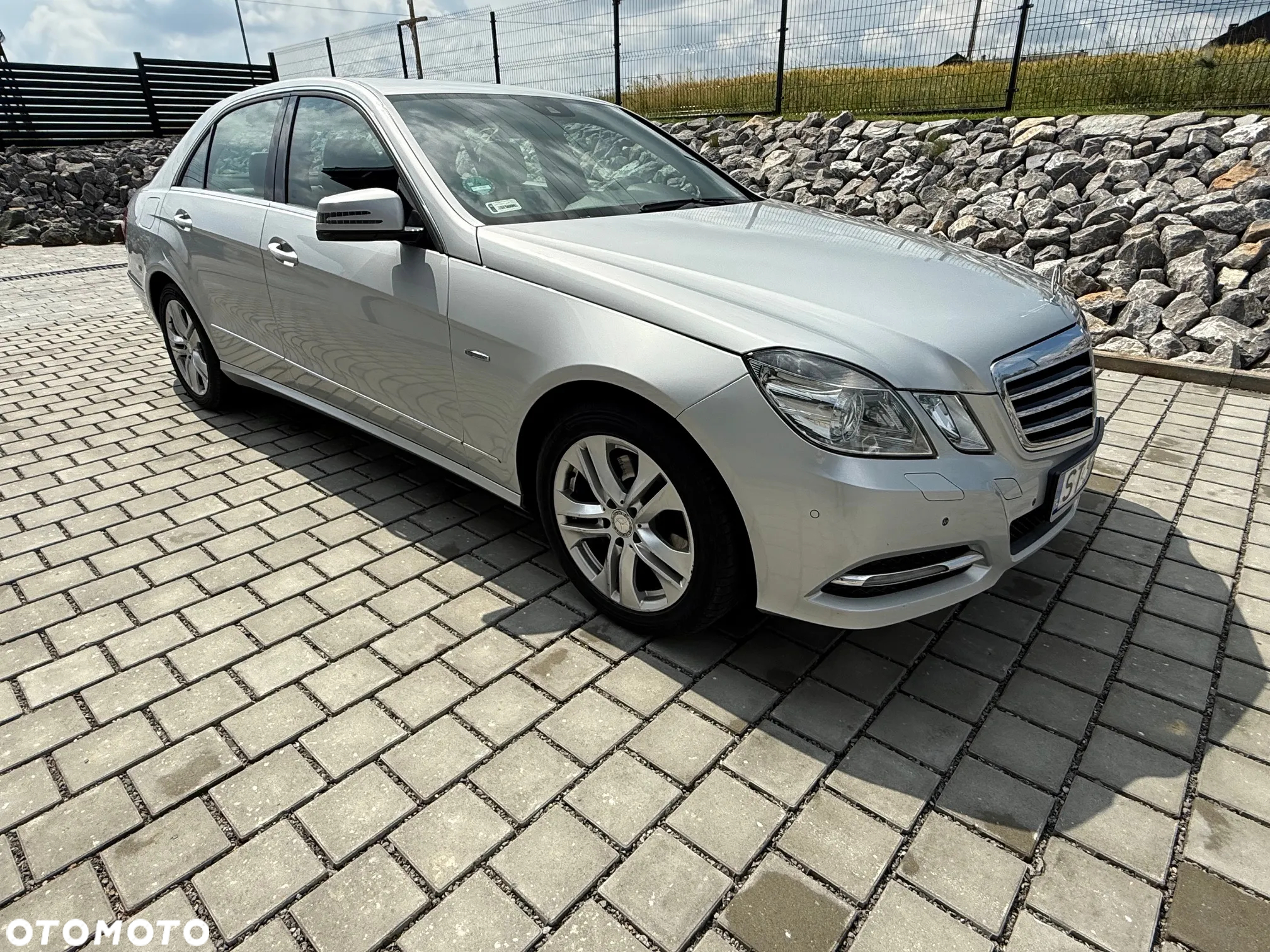 Mercedes-Benz Klasa E 250 BlueTEC 4-Matic Elegance - 3