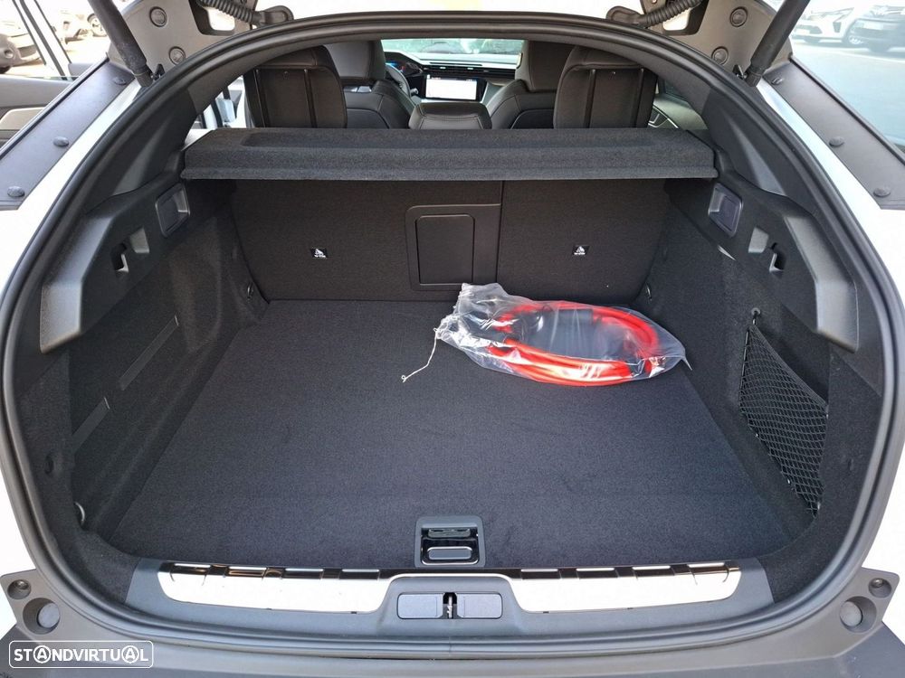 Peugeot E-408 58 kWh GT - 23