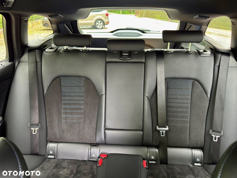 BMW Seria 3 320d xDrive M Sport Shadow sport - 13