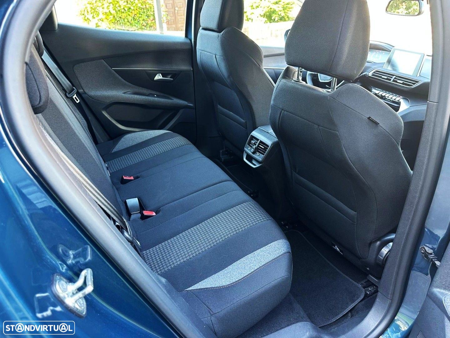 Peugeot 3008 1.5 BlueHDi Active - 33