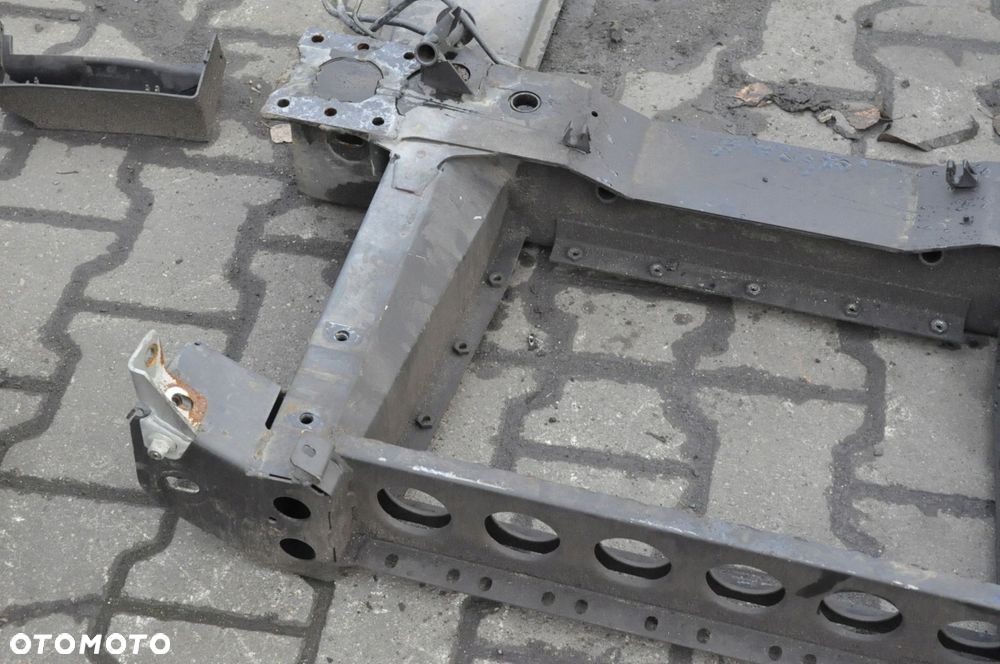 ASTON MARTIN VANQUISH 6.0 V12 SANKI ZAWIESZENIA PRZÓD - 4