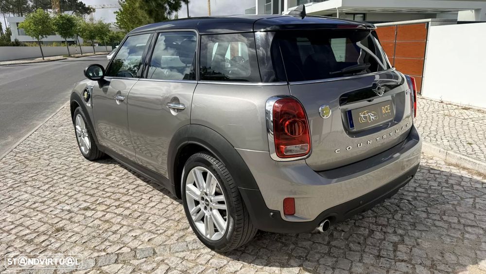 MINI Countryman Cooper SE ALL4 Auto - 4