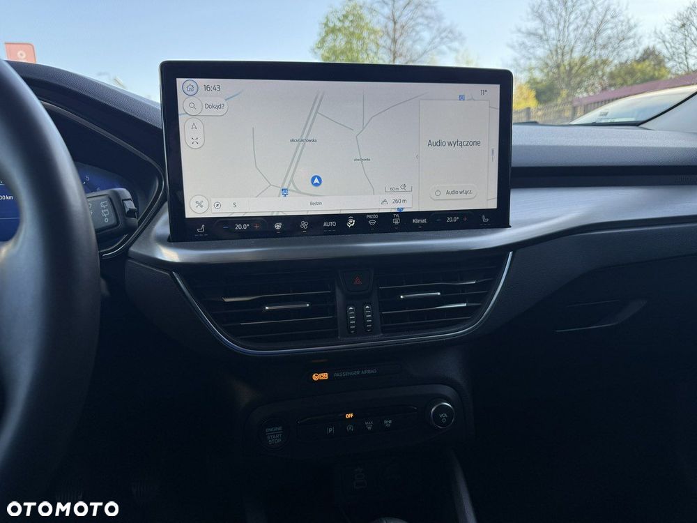 Ford Focus 1.0 EcoBoost Titanium Design - 18