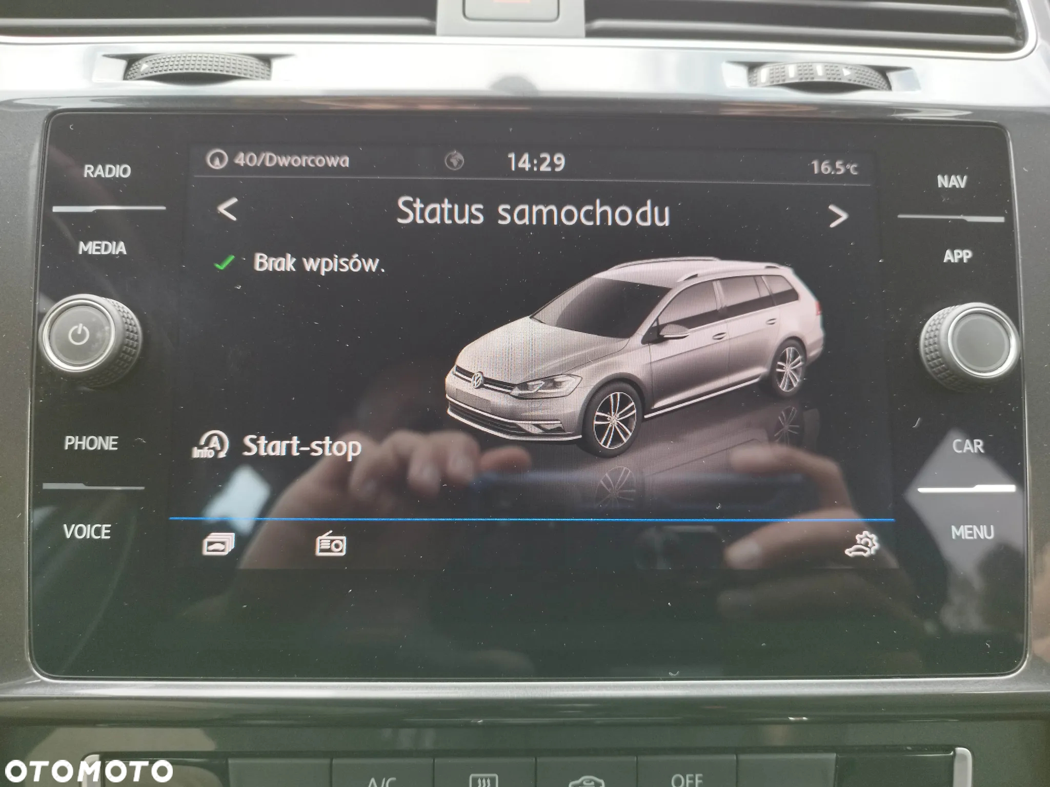 Volkswagen Golf 2.0 BlueTDI Comfortline - 17