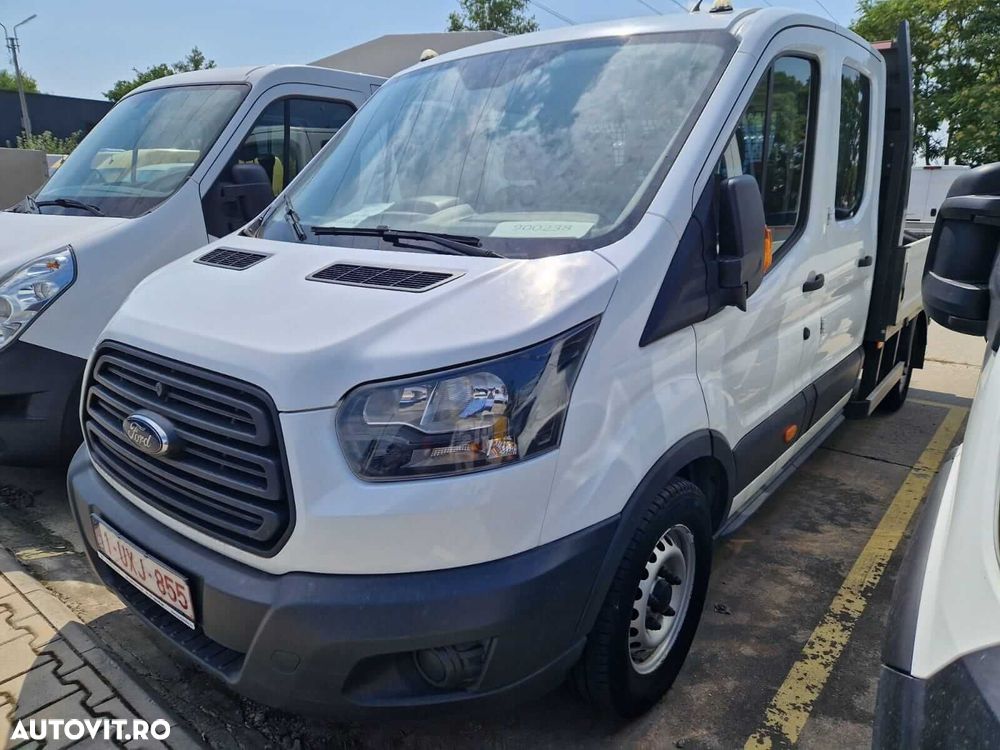 Ford Transit DoubleCab