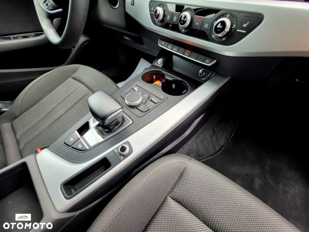 Audi A4 Avant - 27